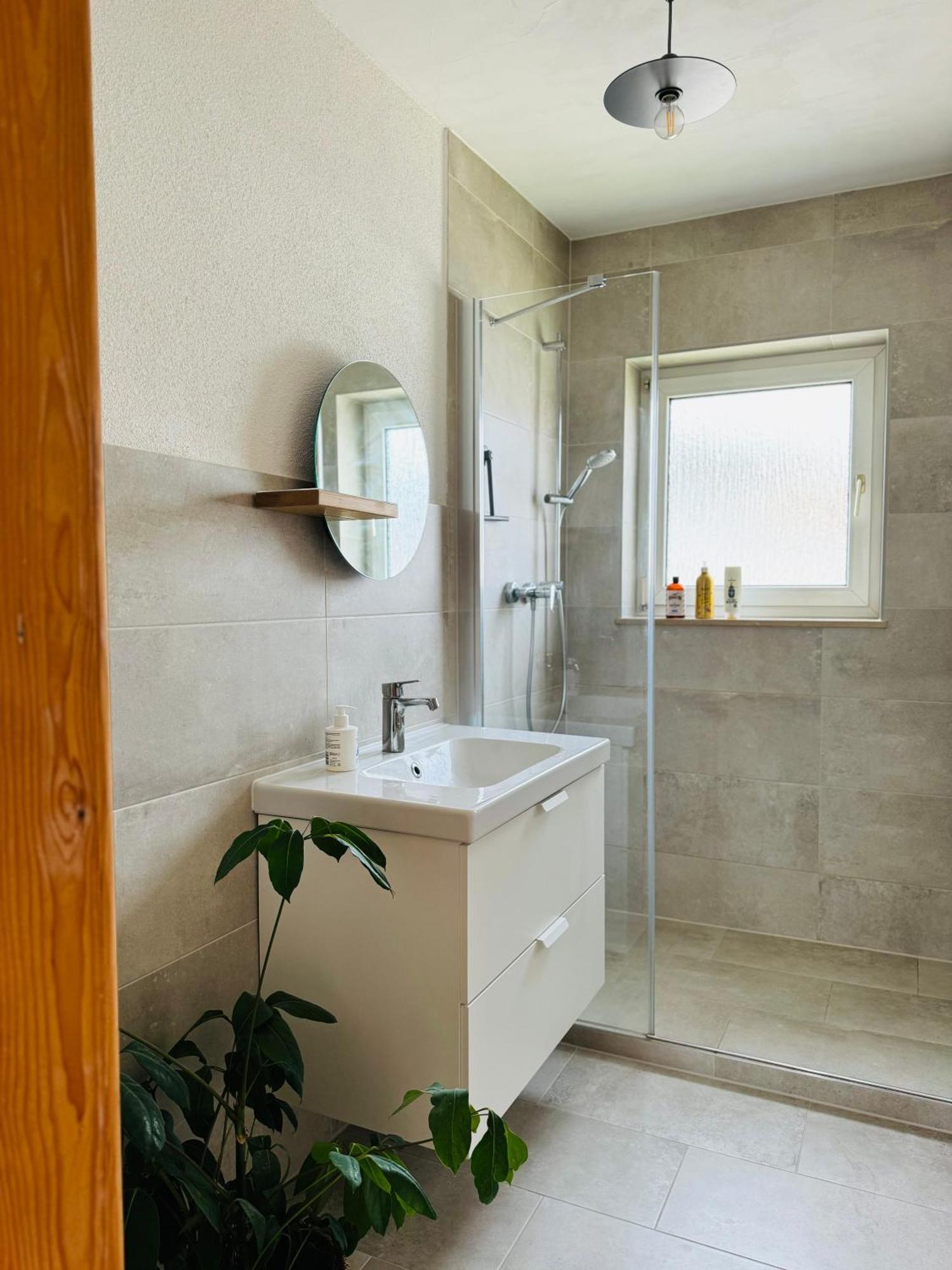 A14 Three Bed Apartment City Center Heidenheim an der Brenz Exterior photo